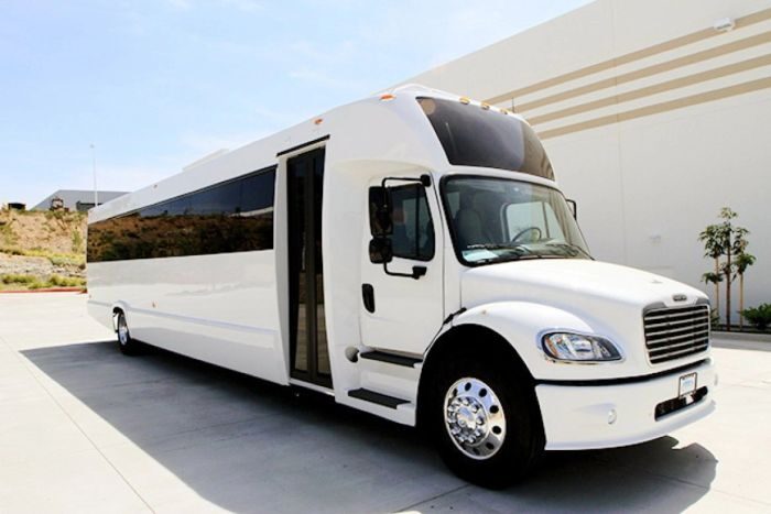 White limo bus – Cripple Creek limo service
